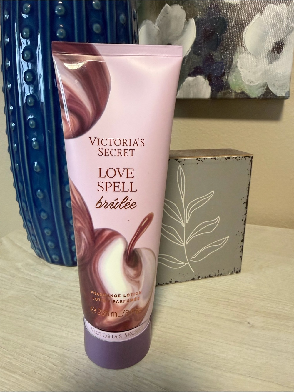 Victoria's Secret Love Spell Brûlée Fragrance Lotion - Pink